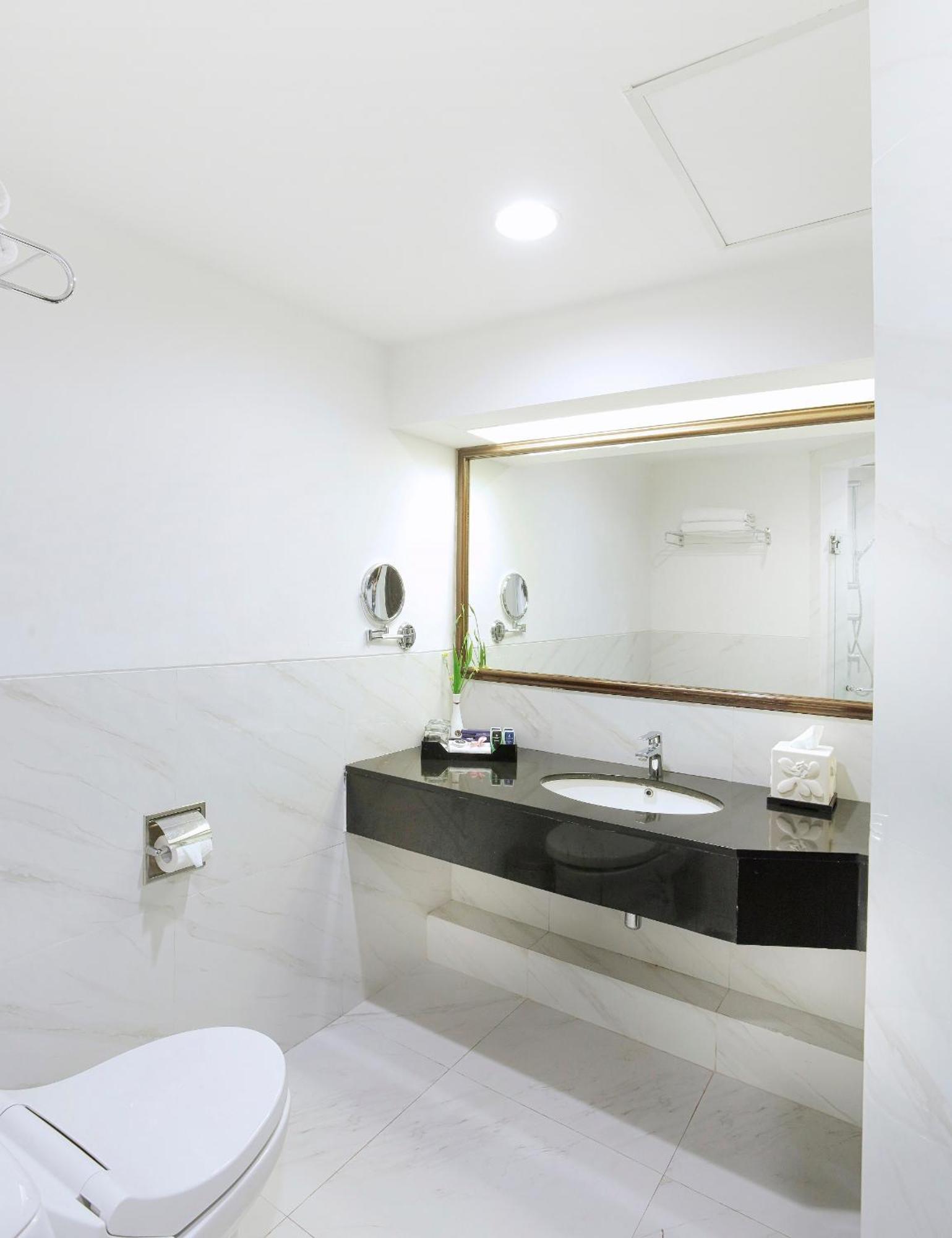 Lido Lake Resort by MNC Hotel Bogor Eksteriør bilde